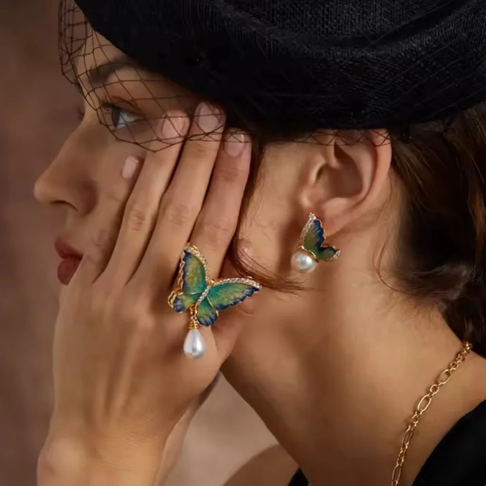Vintage Luxury Craftsmanship Elegant Butterfly Pearl Ring Earrings Set